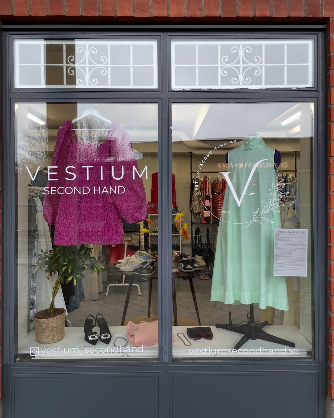 Vestium Second Hand Butik i Stockholm.jpg